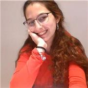 Profesora de materias universitarias contabilidad y derecho